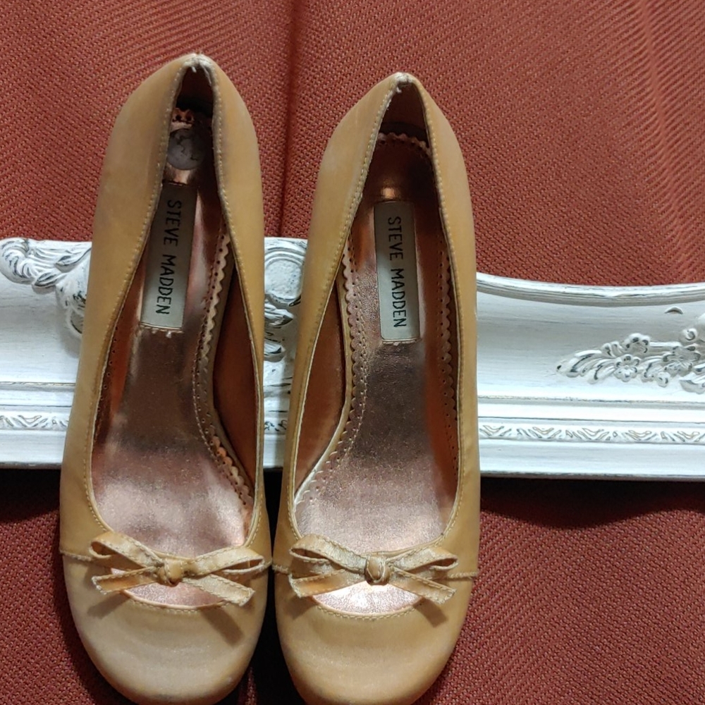Cute pumps